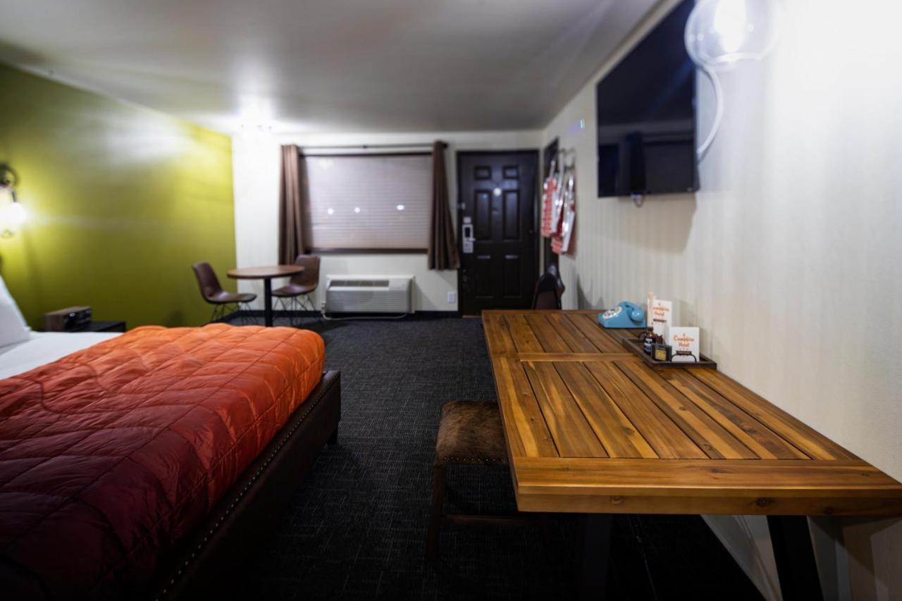 Campfire Hotel Бенд Экстерьер фото