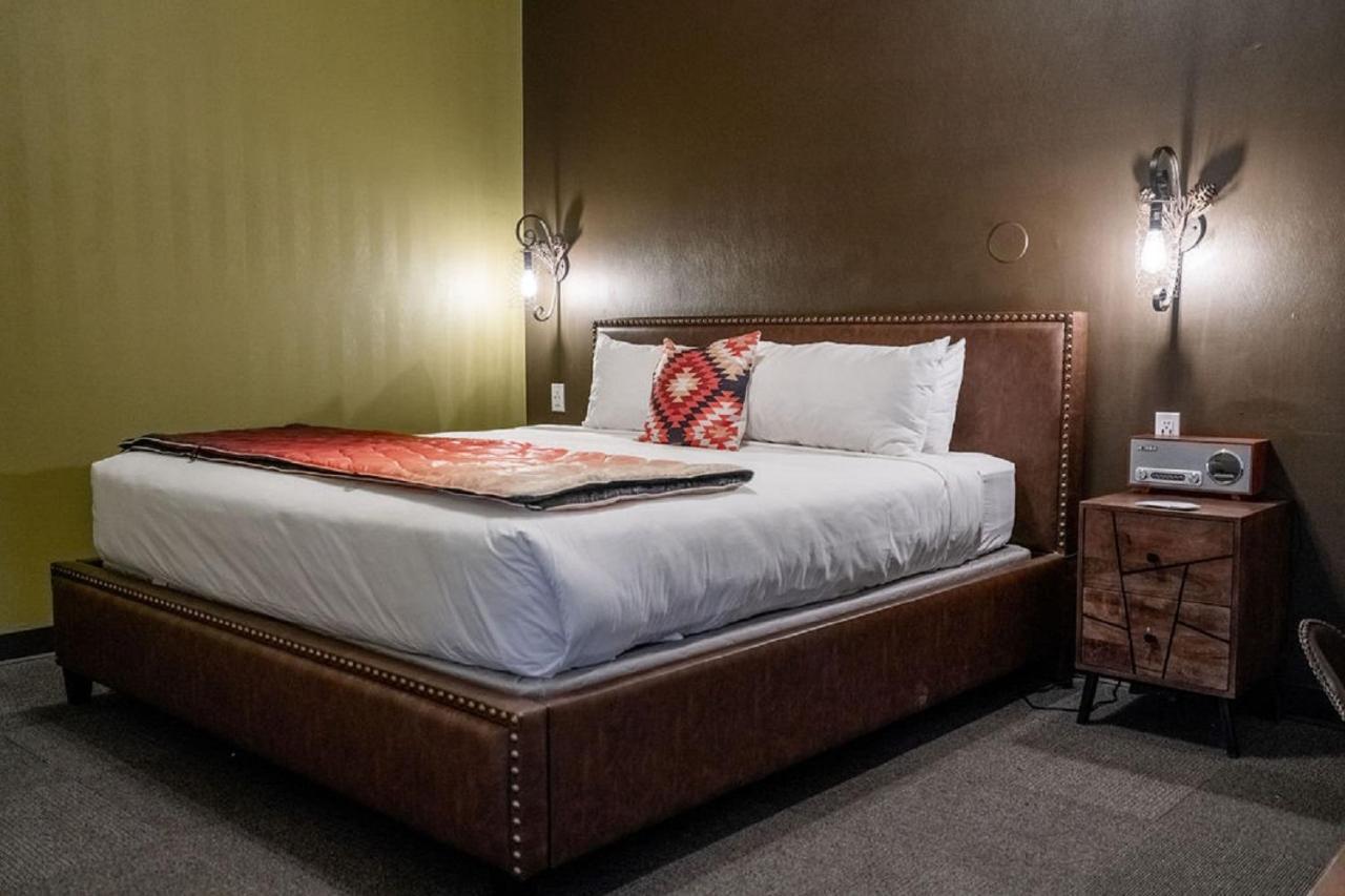 Campfire Hotel Бенд Экстерьер фото